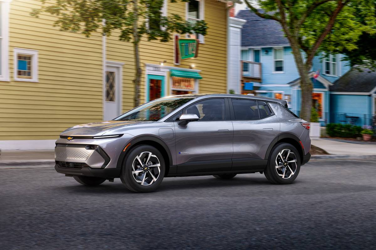 2024 Chevrolet Equinox EV: An Electric Compact SUV for the Masses